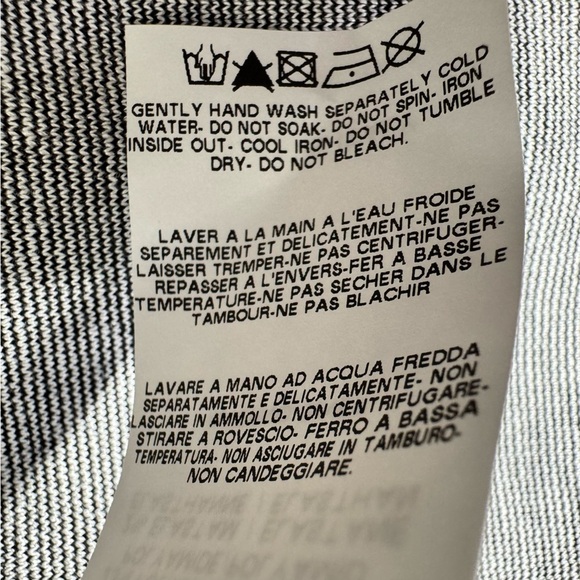 Save the Queen Geometric Sheer Sleeves Sequin Accents Shift Dress Medium NWT - Picture 12 of 12